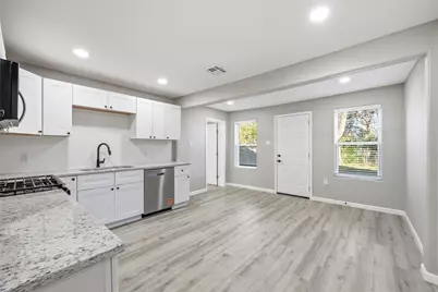 803 Garrison Street, Waco, TX 76704 - Photo 6