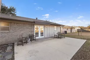 1636 Bending Oaks Trail, Dallas, TX 75217 - Photo 26