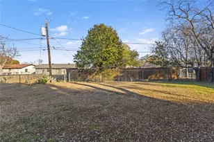 1636 Bending Oaks Trail, Dallas, TX 75217 - Photo 30