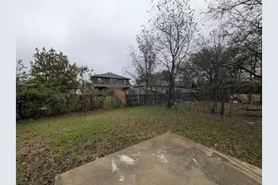 6711 Ridgecrest Court, Fort Worth, TX 76133 - Photo 4