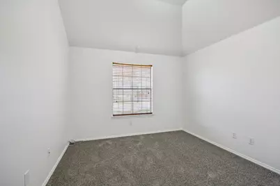 900 Crockett Drive, Lavon, TX 75166 - Photo 4