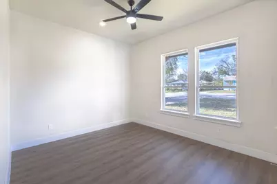 1444 Long Avenue, River Oaks, TX 76114 - Photo 16