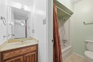 823 Marigold Dr, Cedar Hill, TX 75104 - Photo 12