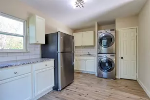 2765 Scotland Dr, Dallas, TX 75216 - Photo 6