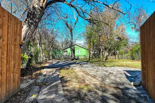 2765 Scotland Dr, Dallas, TX 75216 - Photo 18