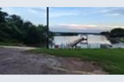 839 E Aquarius Court, Granbury, TX 76049 - Photo 6