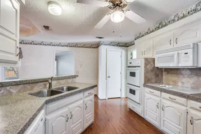 2117 Winterstone Drive, Plano, TX 75023 - Photo 10