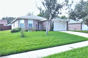 2209 Lookout Ln, Denton, TX 76207 - Photo 2