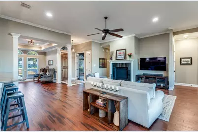 10908 Hawkins Home Boulevard, Benbrook, TX 76126 - Photo 10