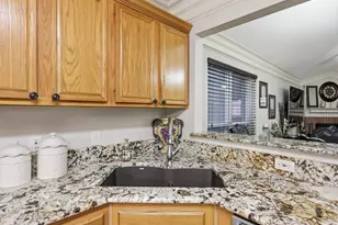 3023 Bosswood Ct, Grand Prairie, TX 75052 - Photo 6