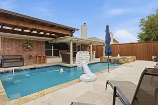 3023 Bosswood Ct, Grand Prairie, TX 75052 - Photo 30