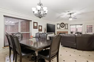 3023 Bosswood Ct, Grand Prairie, TX 75052 - Photo 26