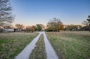 6942 Silver Creek Azle Rd, Azle, TX 76020 - Photo 36