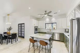 900 Pioneer Cir E, Argyle, TX 76226 - Photo 10