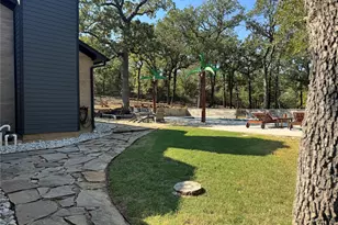 900 Pioneer Cir E, Argyle, TX 76226 - Photo 36