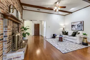 12915 Chandler Dr, Dallas, TX 75243 - Photo 2