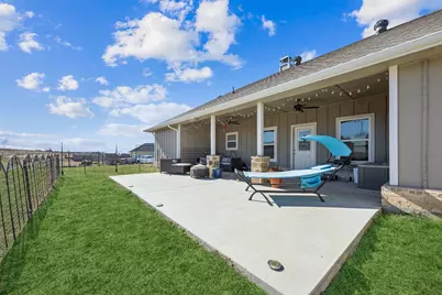 1084 Justin Drive, Springtown, TX 76082 - Photo 24