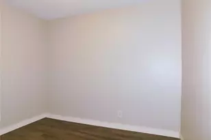 2412 N Carroll Blvd, Denton, TX 76201 - Photo 14