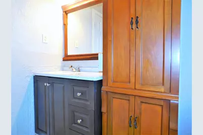 2412 N Carroll Boulevard, Denton, TX 76201 - Photo 20