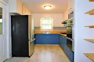 2412 N Carroll Blvd, Denton, TX 76201 - Photo 10