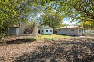 412 W Godley Ave, Godley, TX 76044 - Photo 14