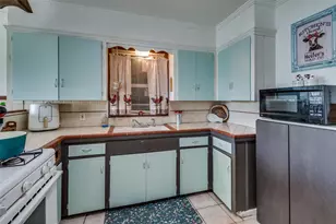 5732 Monterrey Dr, Fort Worth, TX 76112 - Photo 16