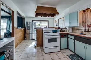 5732 Monterrey Dr, Fort Worth, TX 76112 - Photo 14