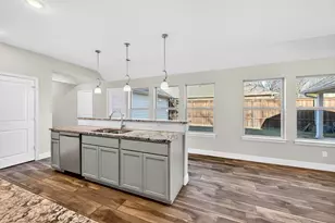 627 N Preston Ave, Van Alstyne, TX 75495 - Photo 20