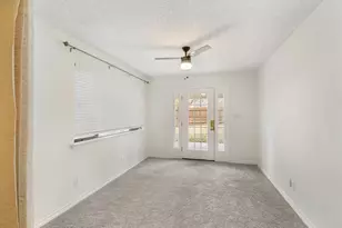 702 Giltin Ct, Arlington, TX 76006 - Photo 24