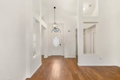 702 Giltin Court, Arlington, TX 76006 - Photo 4