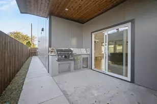 2015 Angelina Dr, Dallas, TX 75212 - Photo 32