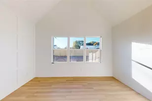 9228 Sunrise Dr, Fort Worth, TX 76134 - Photo 10