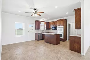 11550 Hill Country Cir, Ponder, TX 76259 - Photo 16