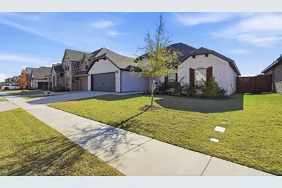 1027 Moss Grove Trail, Justin, TX 76247 - Photo 4