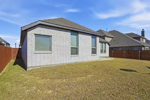 1027 Moss Grv Trl, Justin, TX 76247 - Photo 34