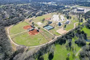 8312 Thorncrest Ct, North Richland Hills, TX 76182 - Photo 28