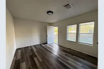 2019 Summer Avenue, Waco, TX 76708 - Photo 10