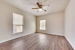 2818 Oakdale St, Dallas, TX 75215 - Photo 12