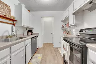5916 Tinsley Dr, Arlington, TX 76017 - Photo 6