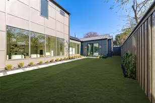 7410 Kenwell St, Dallas, TX 75209 - Photo 38