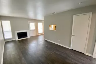 4502 Gaston Ave, Dallas, TX 75246 - Photo 2