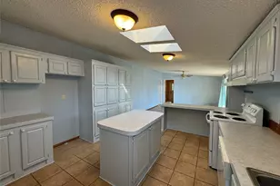 1301 Spring Rd, Ranger, TX 76470 - Photo 18