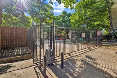 4800 W Lovers Lane #212, Dallas, TX 75209 - Photo 20