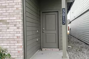 3013 Pecan Farm Ln, Fort Worth, TX 76140 - Photo 2