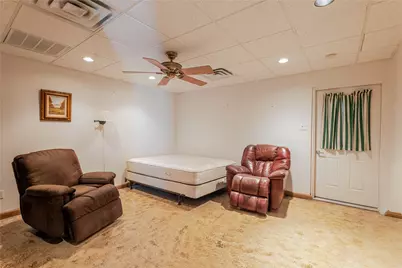 11918 Riek Road, Krum, TX 76249 - Photo 30