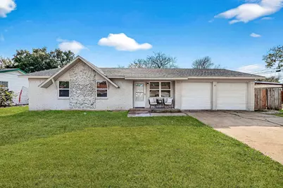 5808 Hanson Drive, Watauga, TX 76148 - Photo 2