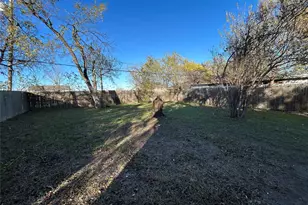 5409 Vesta Farley Rd, Fort Worth, TX 76119 - Photo 12