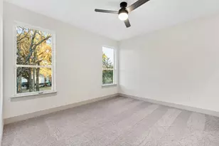 5901 S Lakeside Hills Ct, Granbury, TX 76048 - Photo 22