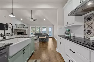 903 Dublin Ct, McGregor, TX 76657 - Photo 14