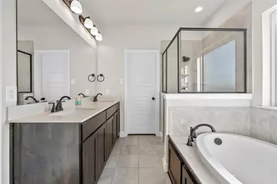 903 Dublin Court, McGregor, TX 76657 - Photo 24